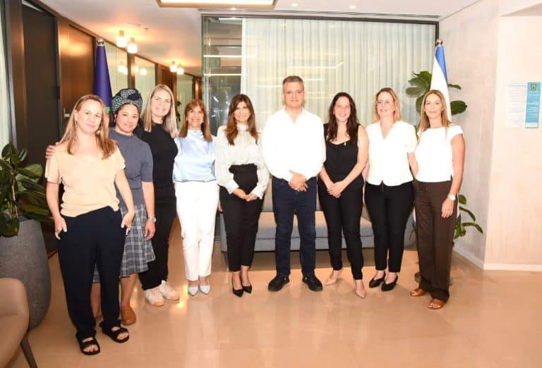 פתיחת שנת הלימודים ברמת גן: ברכות למנהלות החדשות שנכנסות לתפקידן
