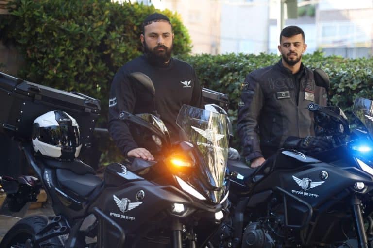 יחידת ״מגן גבעתיים״ – האופנועים כבר מסירים בגבעתיים
