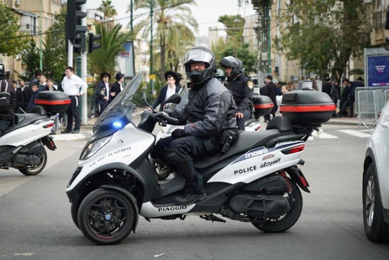 הפגנה צפויה היום בבני ברק: המשטרה נערכת לחסימות ולעומסי תנועה