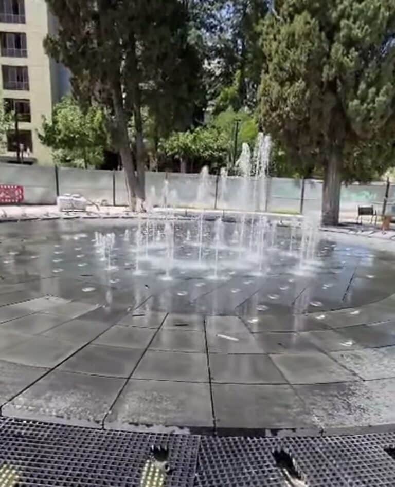 שבוע הבא זה קורה: המזרקה החדשה בגינת המלך דוד נפתחת 💦🎶